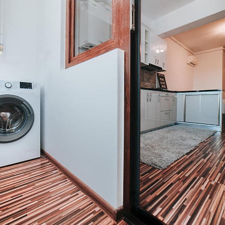 Urban Apartments And Studios - City Center Yaş Dış mekan fotoğraf