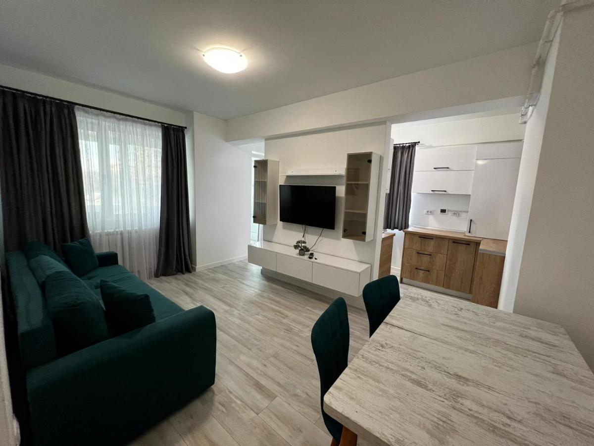 Urban Apartments And Studios - City Center Yaş Dış mekan fotoğraf